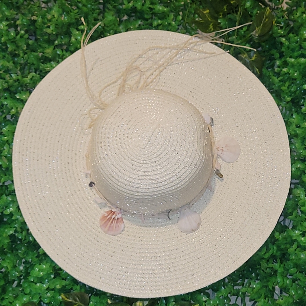 shell detail straw hat